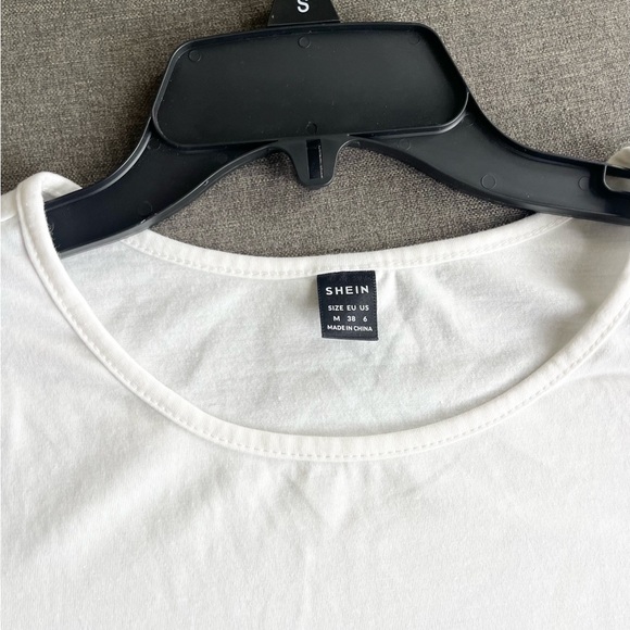 Women’s SHEIN white blouse, size medium. Excellent condition! - Picture 2 of 3